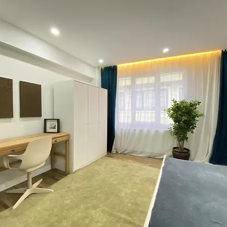 Apartment Stylish Comfortable In Balat Istanbul