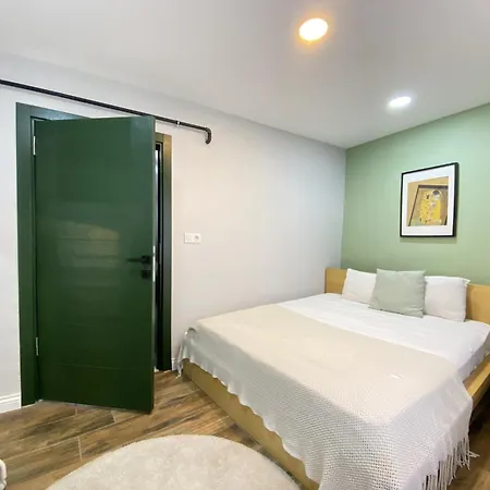 Apartment Stylish Comfortable In Balat Istanbul