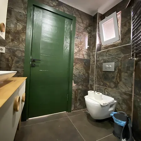 Stylish Comfortable In Balat * Estambul